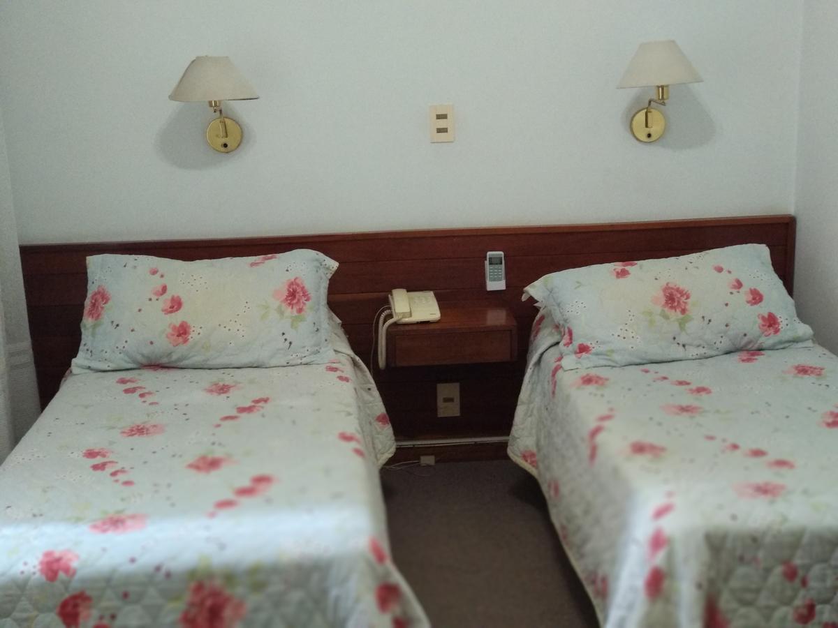 Hotel Crown Мело Экстерьер фото